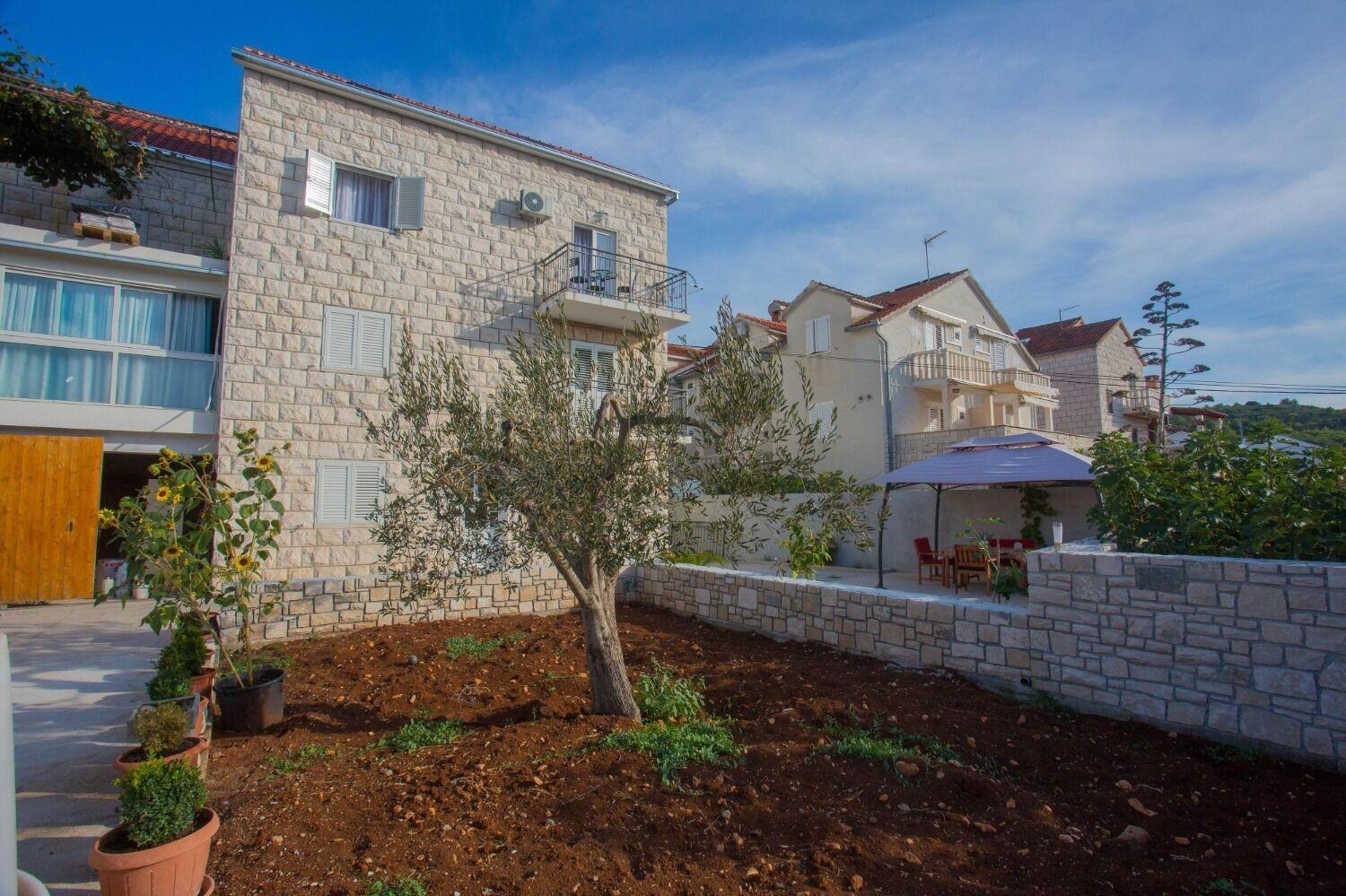 Apartment Mato Sutivan Esterno foto